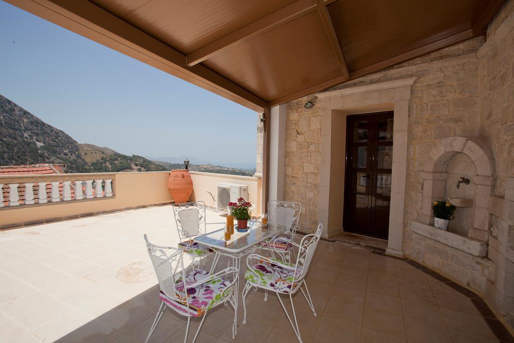 Erontas Villa Aryiroúpolis Exterior foto